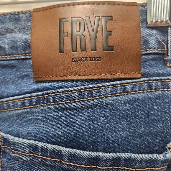 Frye Amari Wash Blue Jeans Women's Size 14 Cuffed Straight Leg Casual  Classic - Picture 6 of 7
